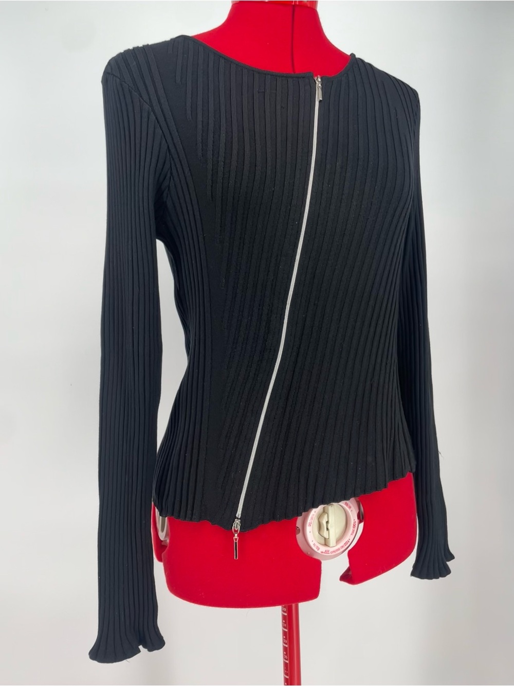 80s 90s Carlisle Silk Contrast Diagonal Zip Black & White Ribbed Knit Sweater